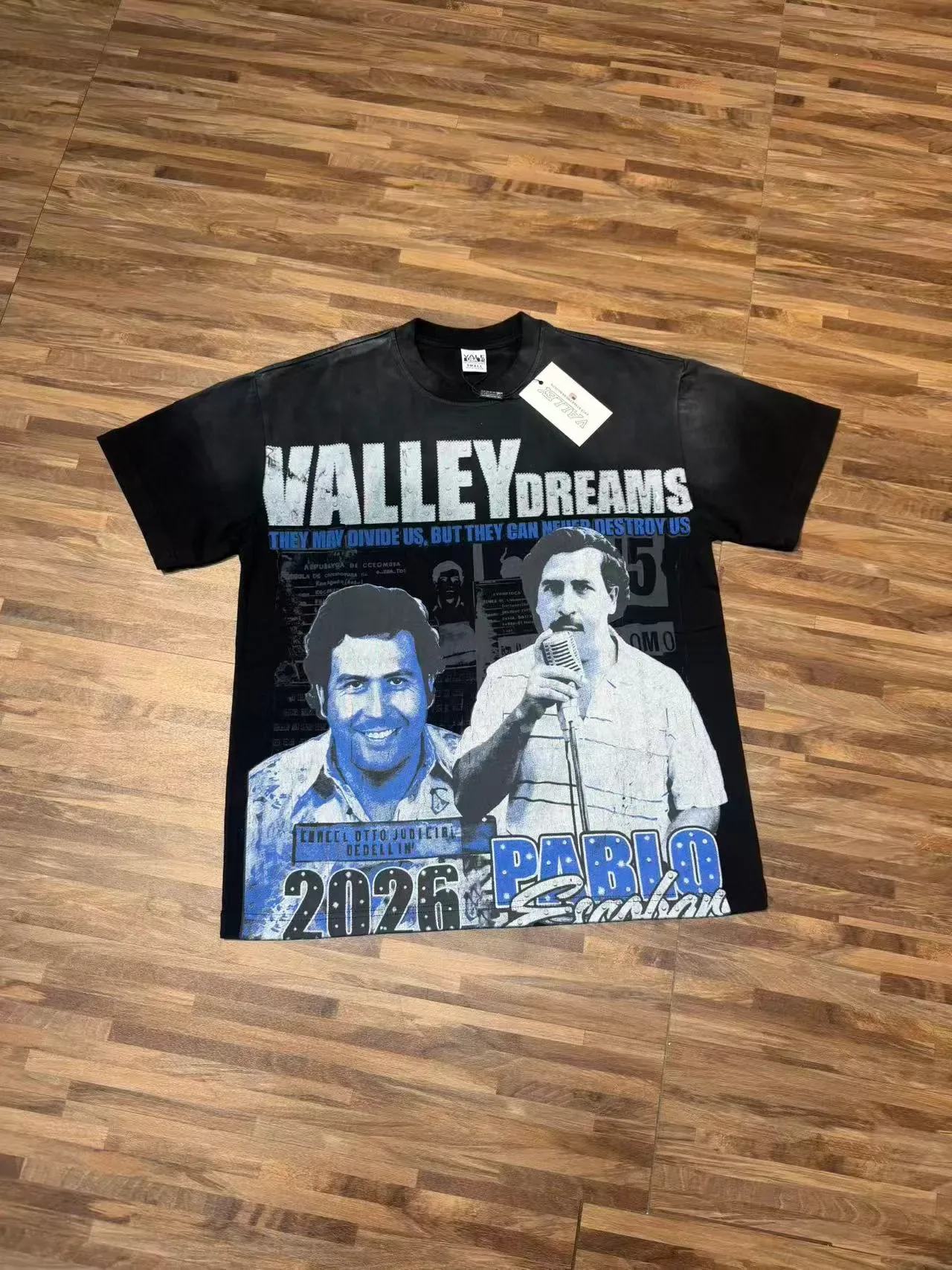 Graphic-Print Crew-Neck Short-Sleeve Oversized T-Shirt 13