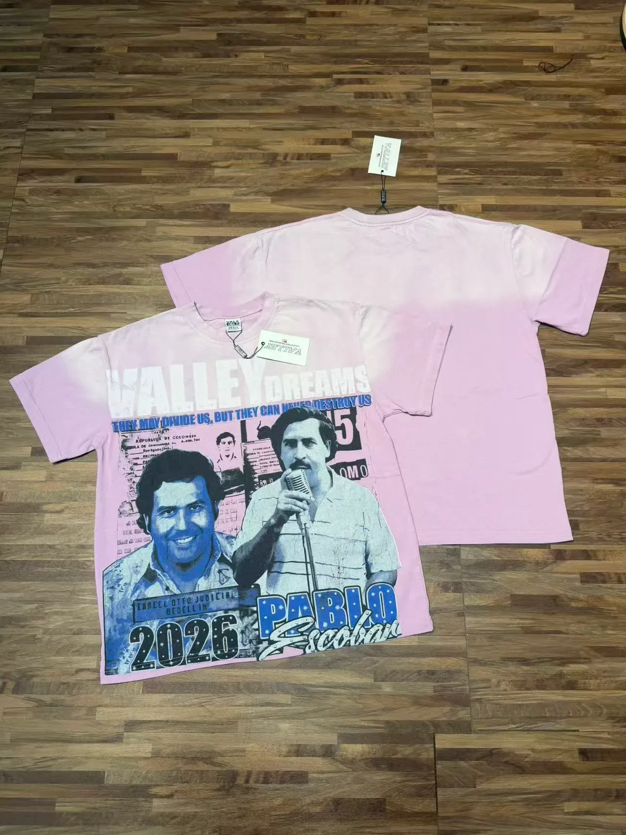Graphic-Print Crew-Neck Short-Sleeve Oversized T-Shirt 15