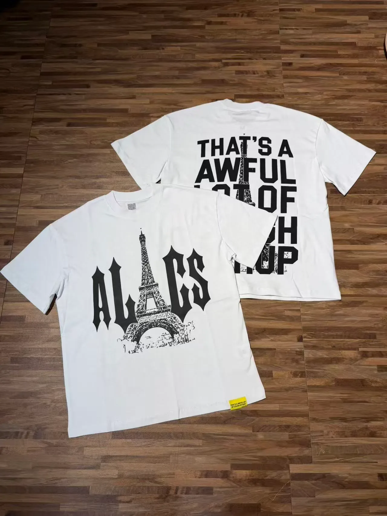 Graphic Print Eiffel Tower Typography T-Shirt 11