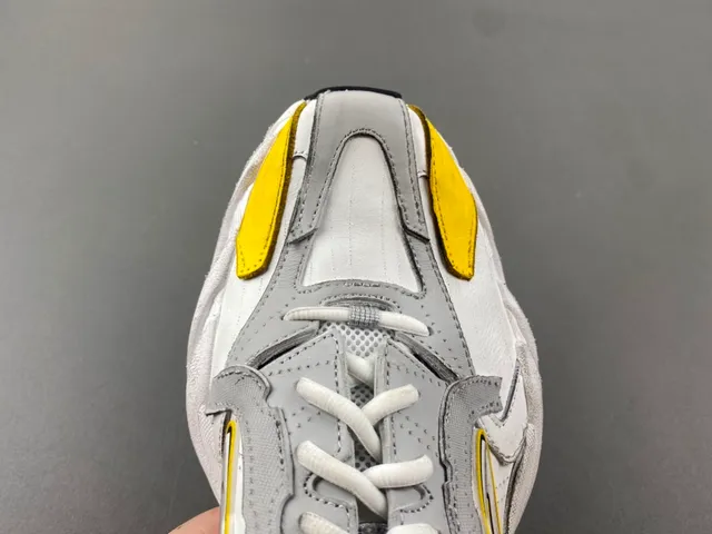 Gray and Yellow Chunky Midsole Lifestyle Sneaker 5