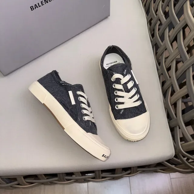 Gray Beige Heather Canvas Upper Off-White Vulcanized Sole Sneakers 4