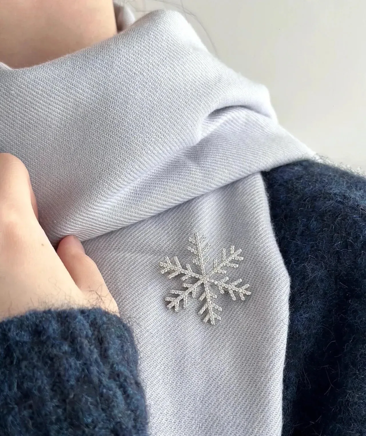 HEFANG Snowflake Pavé Crystal Brooch 6
