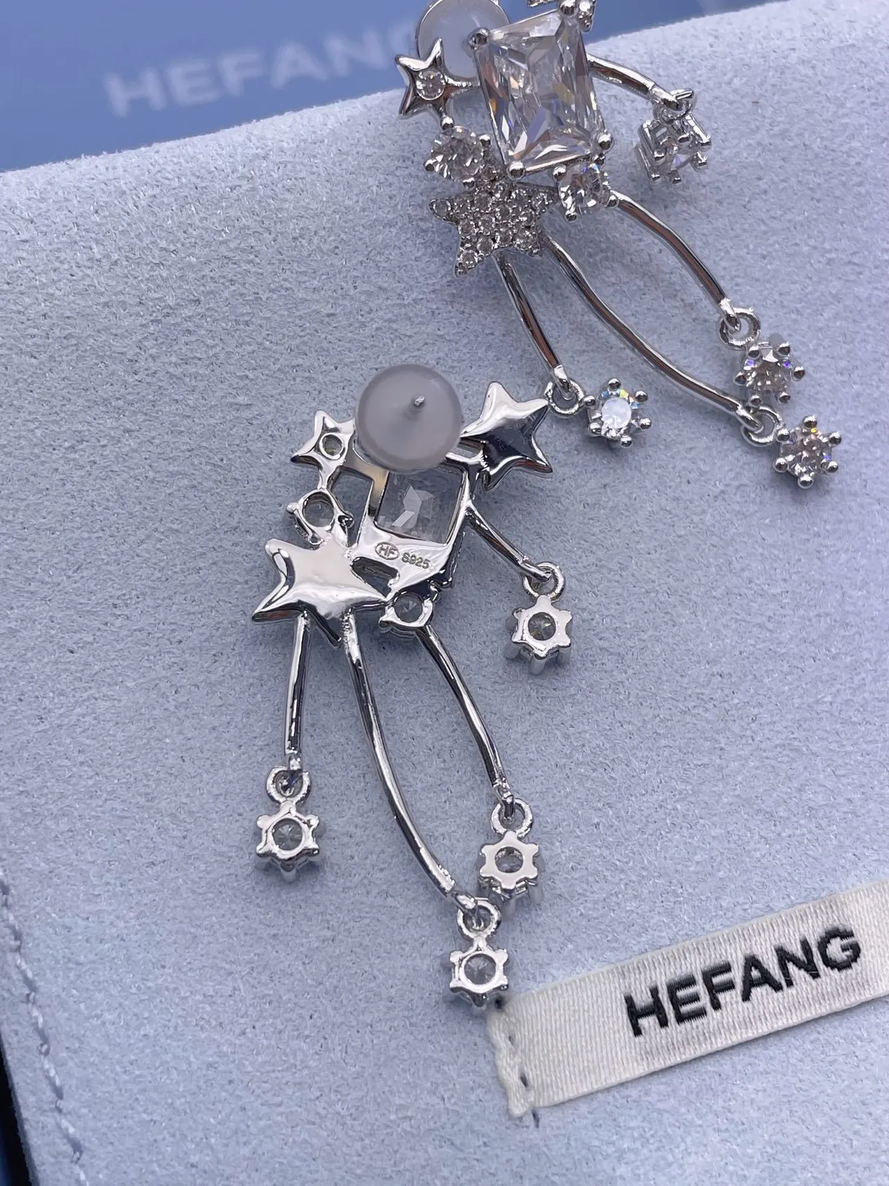 HEFANG Star and Crystal Dangling Earrings 7