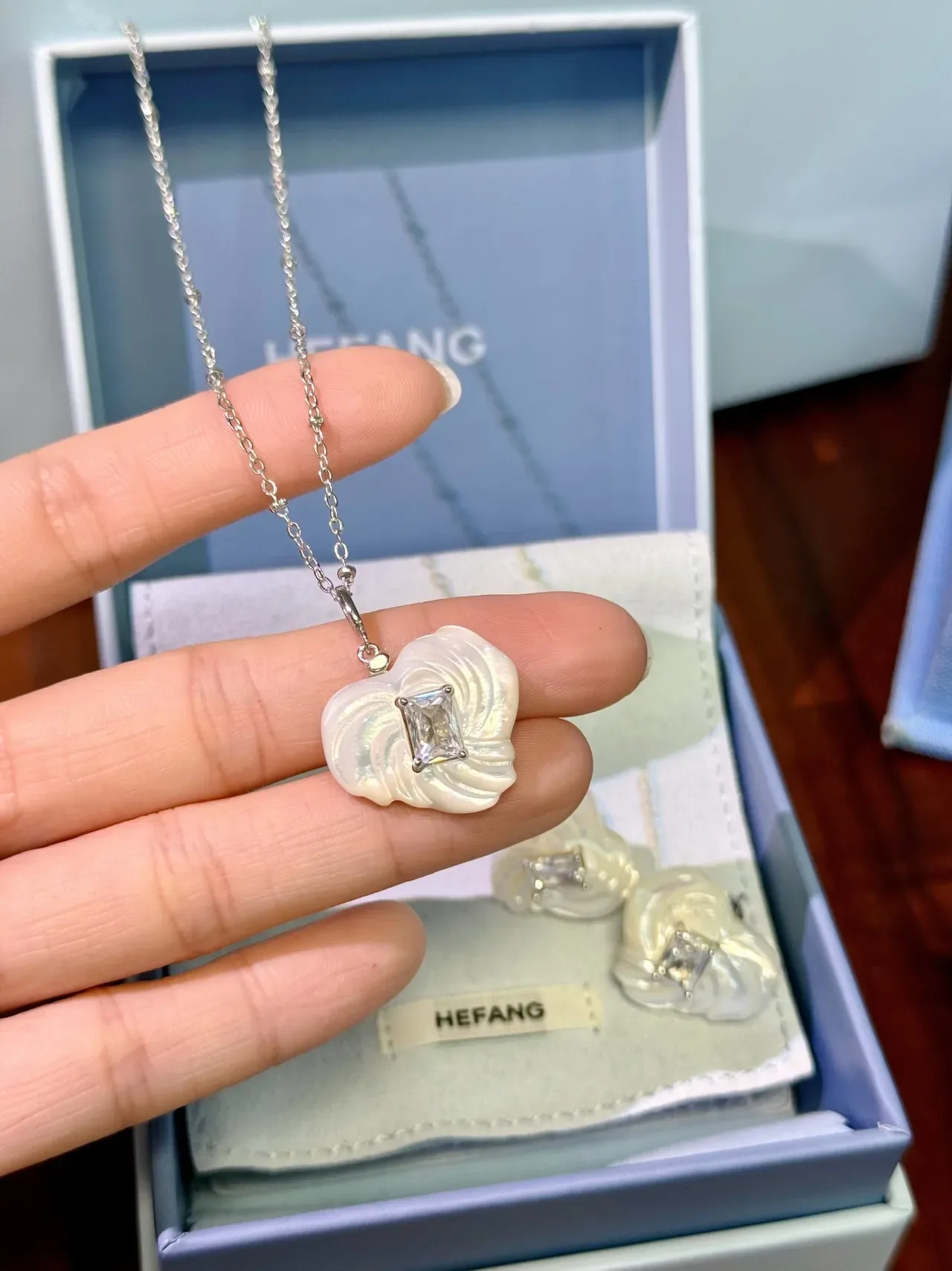 HEFANG White Silver Shell-Inspired Swirl Princess-Cut Stone Earrings 9