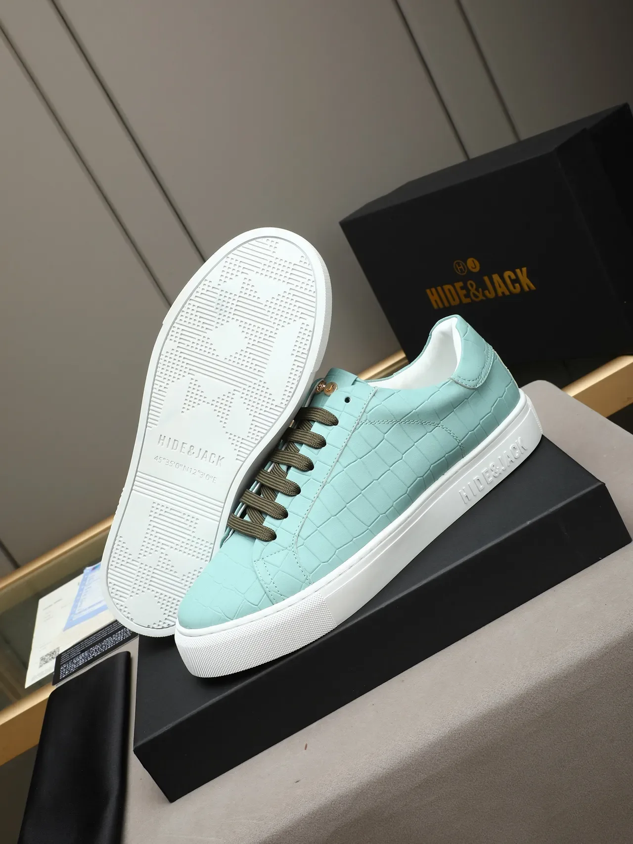 HIDE&JACK Croc-Embossed Mint Blue Low-Top Lifestyle Sneaker 2