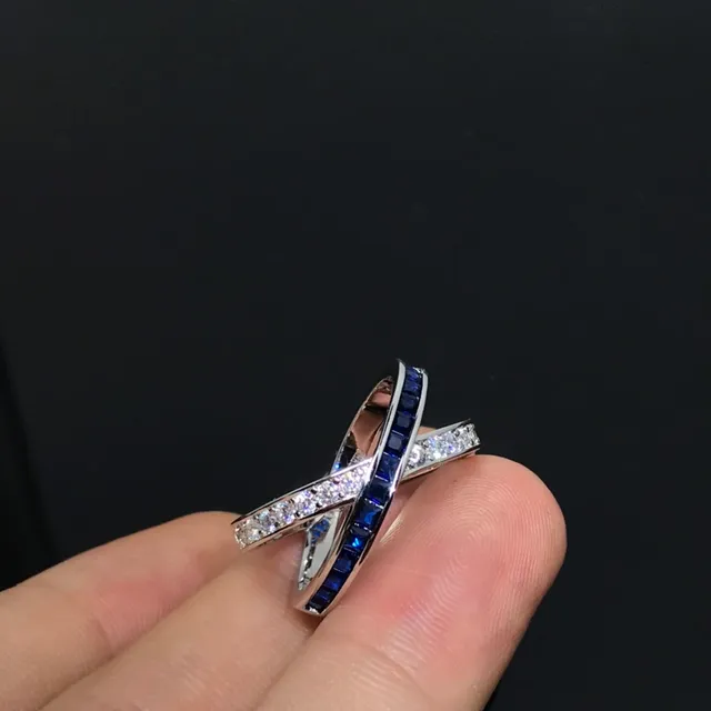 Interlocking Double-Band Blue Sapphire and Diamond Ring 3