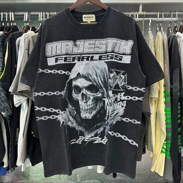 MAJESTIK Fearless Hooded Skull Graphic Black T-Shirt 4