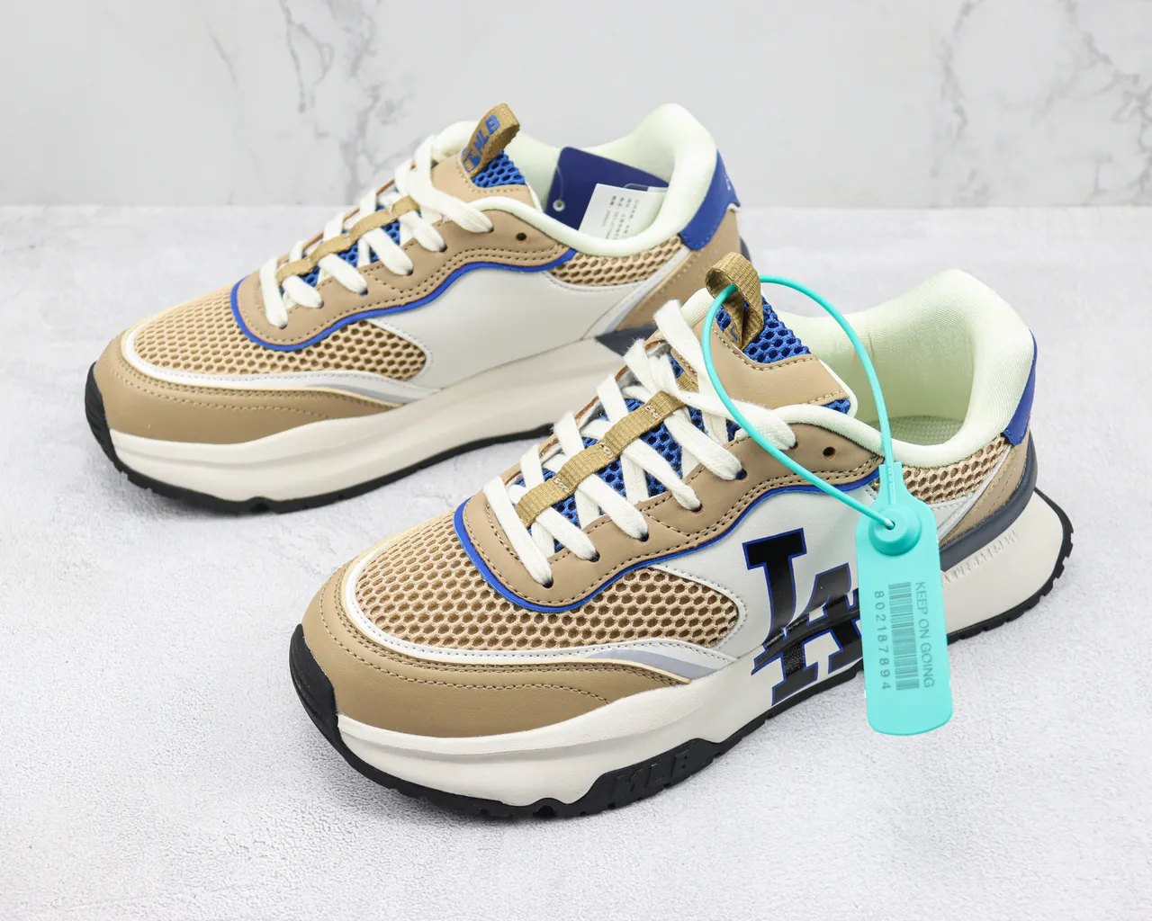 MLB Beige Blue Layered Mesh And Synthetic Upper Bold Team Logo Side Panel Lifestyle Sneakers 4