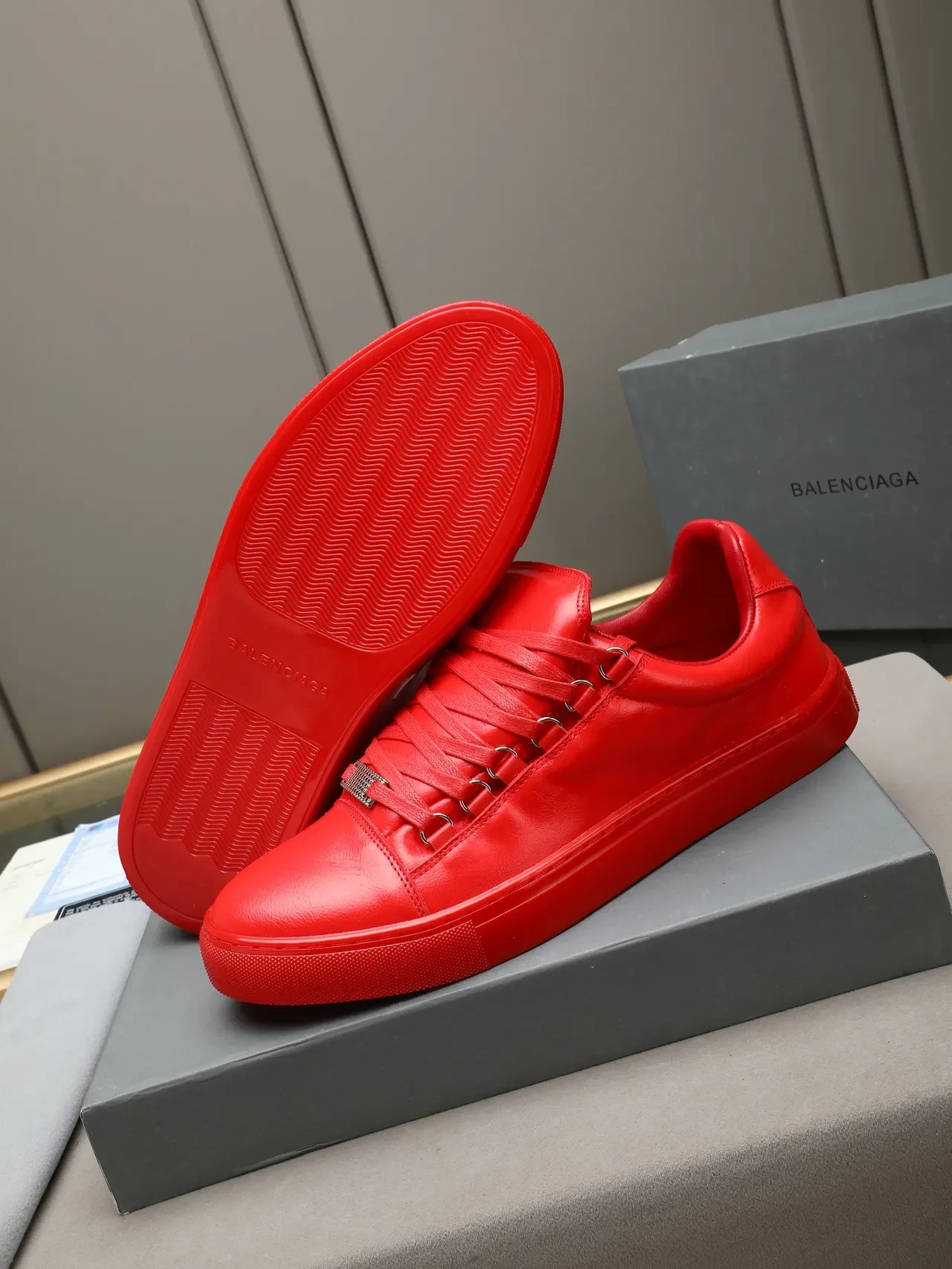 Monochrome Red Smooth Upper Lace-Up Lifestyle Sneaker 4