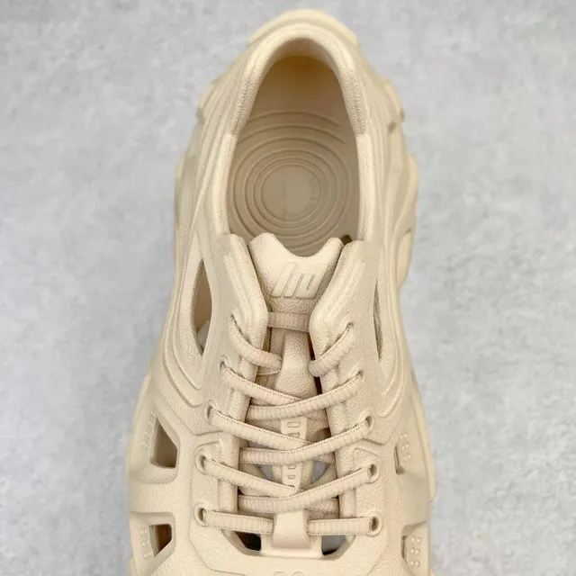 Monolithic Sculpted Cutout Sole Sneaker 6