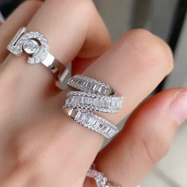 Multi-Row Baguette-Cut Pave Twisted Band Ring 9