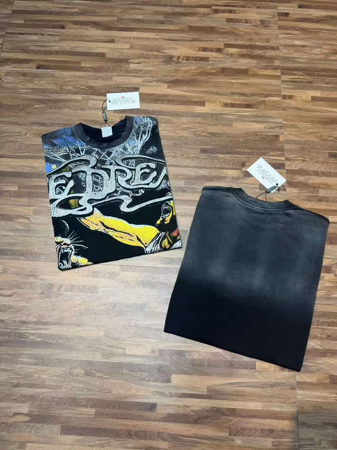 Multicolor Graphic Print Oversized T-Shirt 4