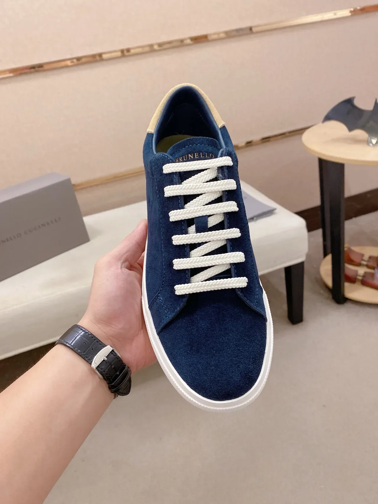 Navy Beige Suede Upper White Flat Laces Sneakers 6