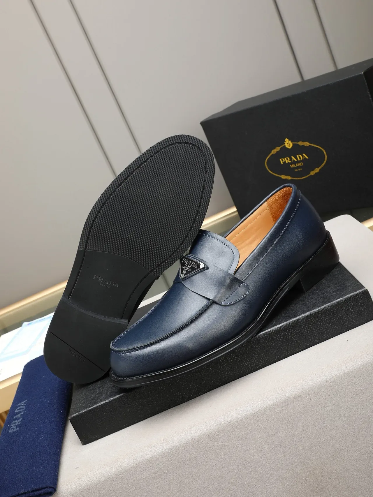 Navy Black Leather Penny Loafer 4