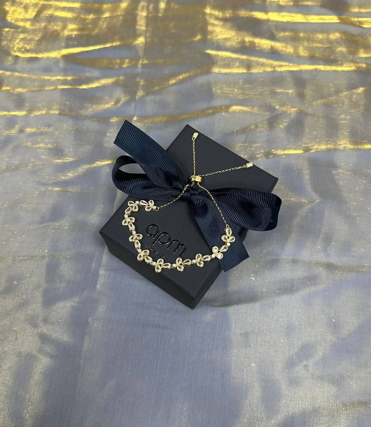 Navy Gold Leaf Motif Faceted Crystal Accents Bracelet 2