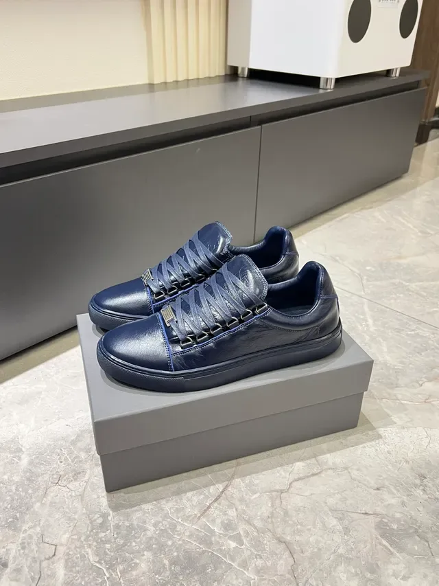 Navy Leather Low-Top Lifestyle Sneakers 5