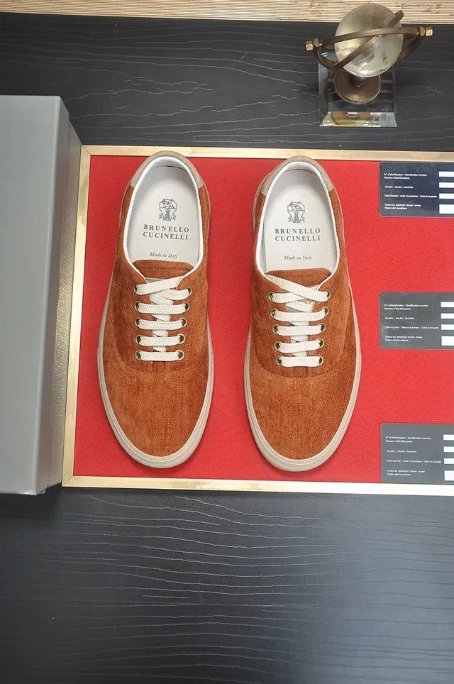 Orange Beige Low-Top Suede Upper Sneakers 2
