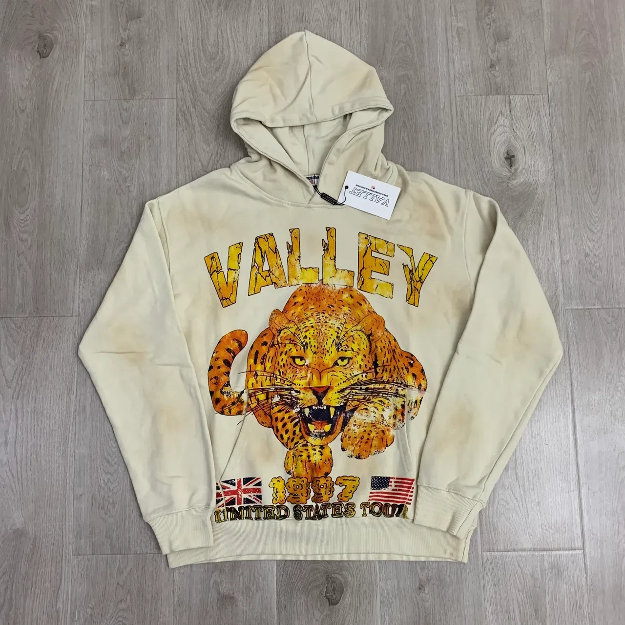 Oversized Graphic Leopard Print Hoodie 4