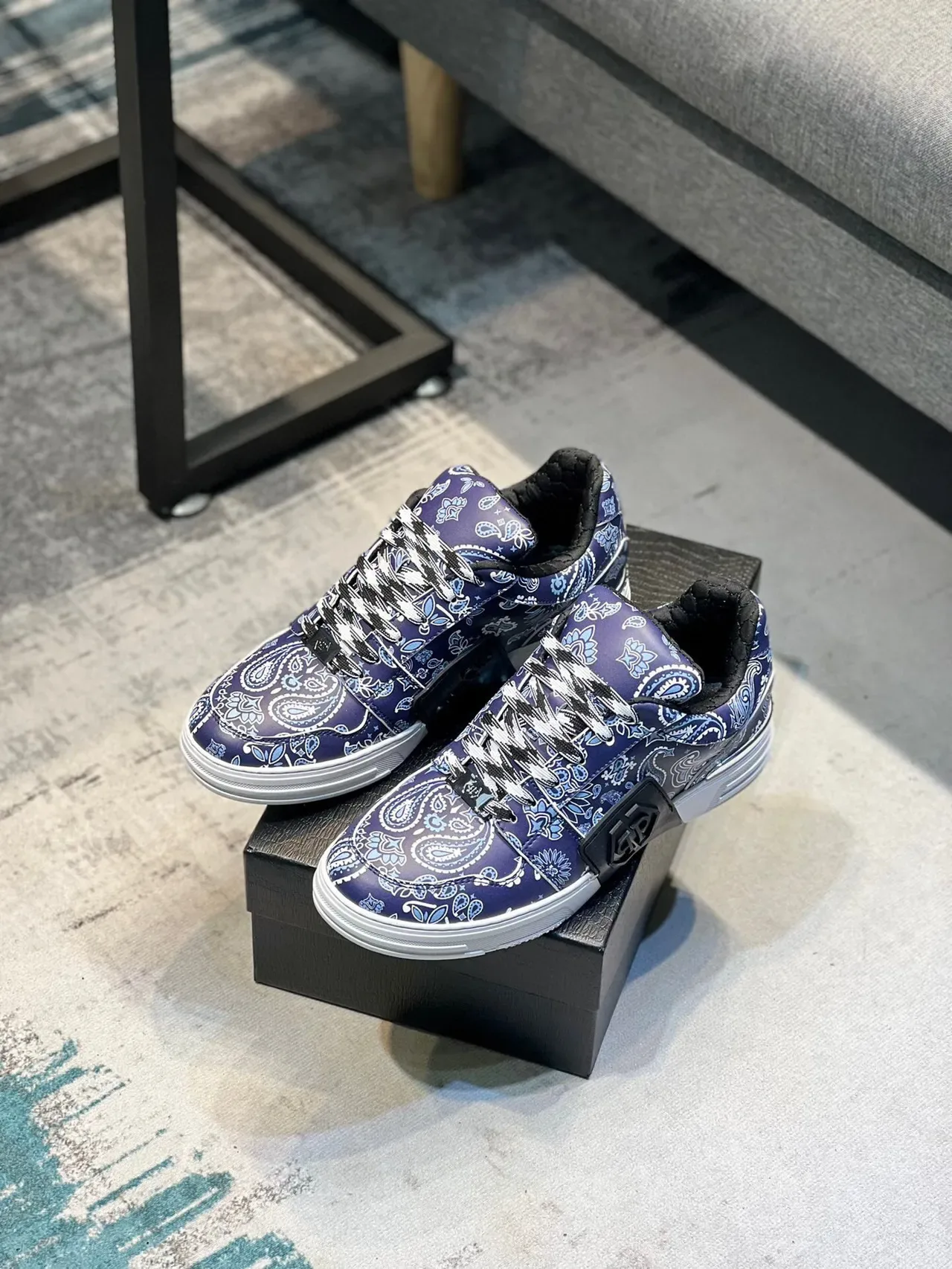 Paisley-Print Navy Lifestyle Sneaker 5