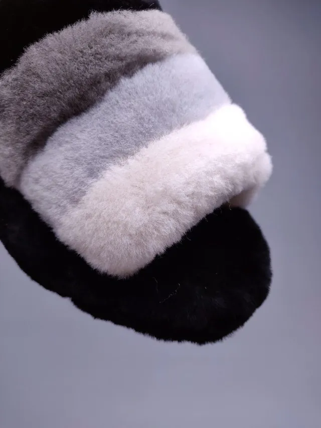 Plush Color-Block Faux Fur Slide Slippers 2