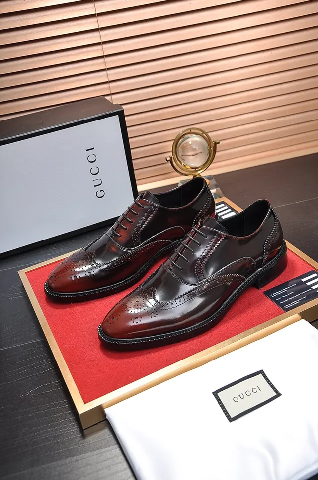 Polished Brown Full Brogue Wingtip Cap-Toe Leather Brogues 4