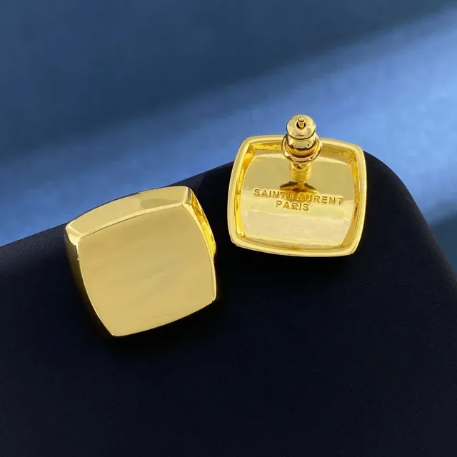 Polished Gold Geometric Block Jewelry 5