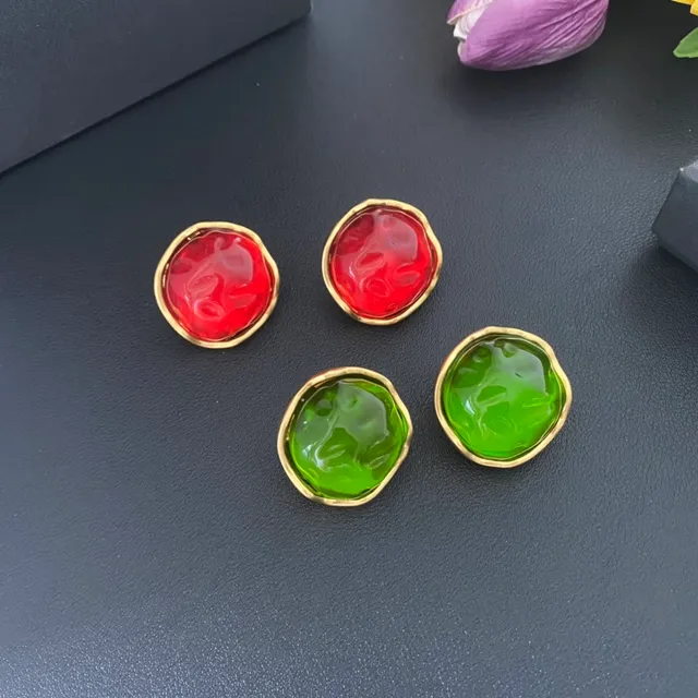 Red and Green Sculpted Resin Dome Stud Earrings 9