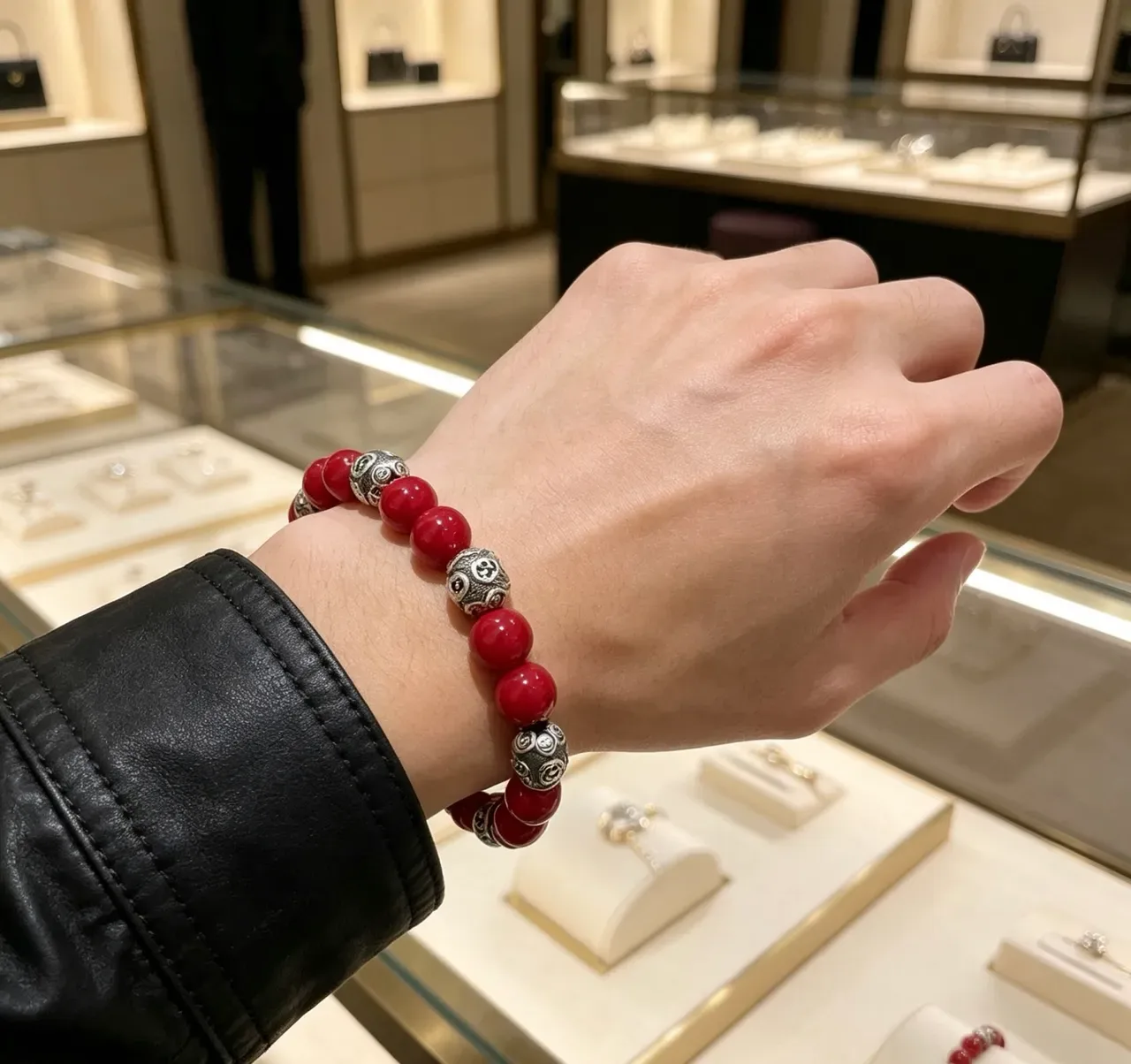 Red Silver Beaded Glossy Agate-Style Bracelet 3
