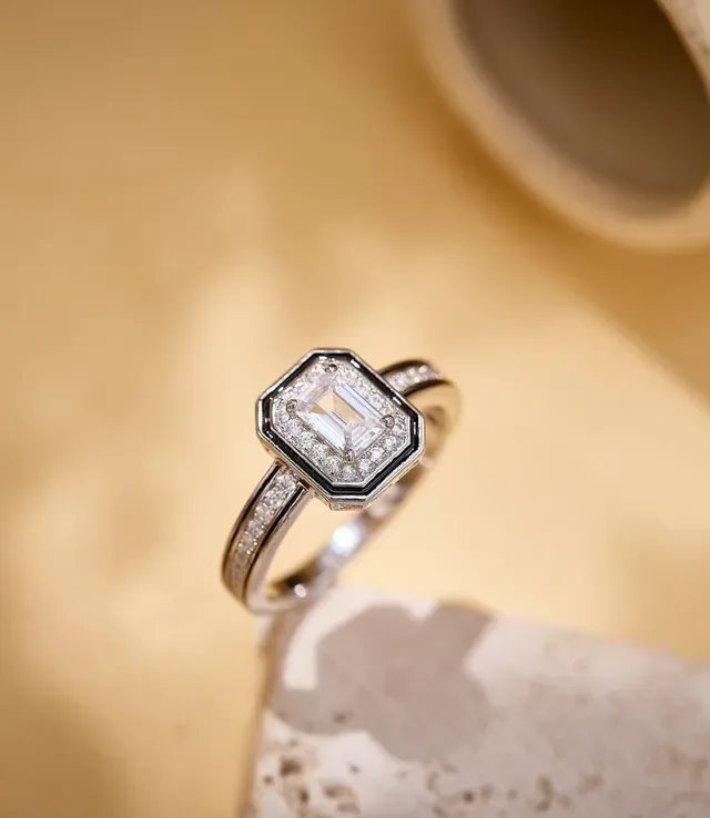 Silver Black Emerald-Cut Center Stone Halo Pavé Setting Ring 6