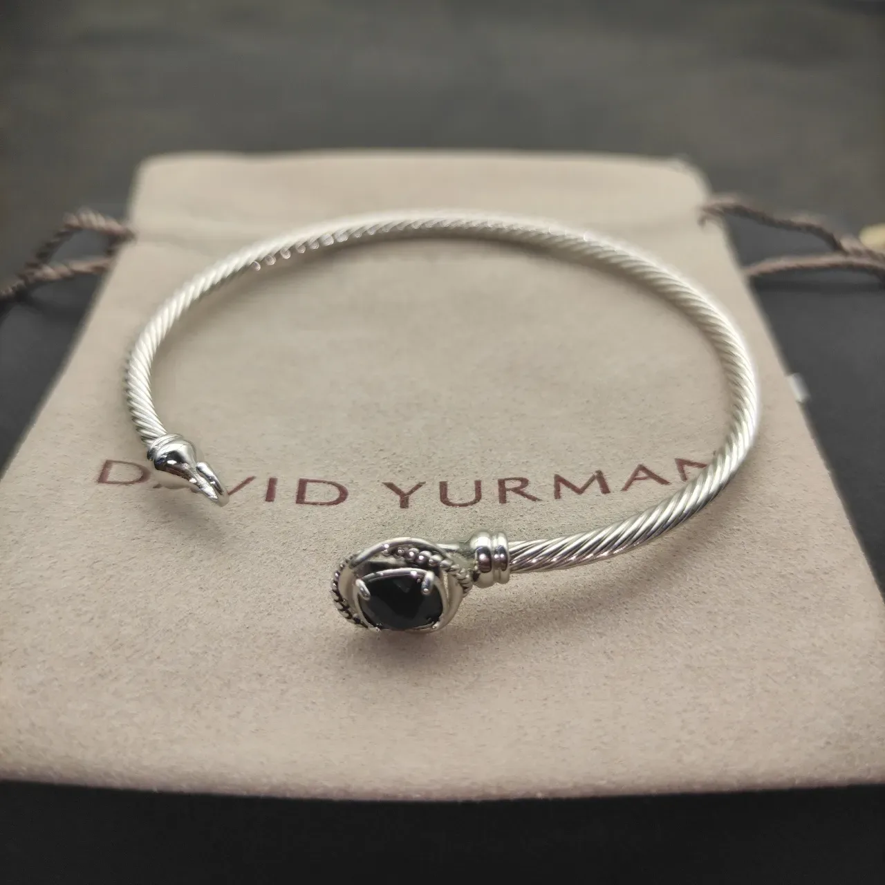 Silver Black Twisted Cable Construction Faceted Stone Bezel Bracelet 8