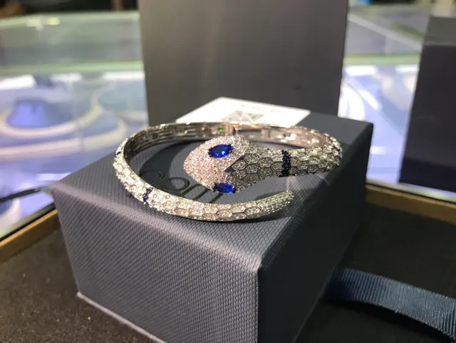 Silver Blue Snake Motif Pavé-Set Stones Bracelet 2