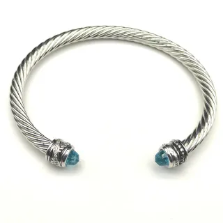 Pulsera de Cable Retorcido Azul Plata con Terminales de Gemas Facetadas