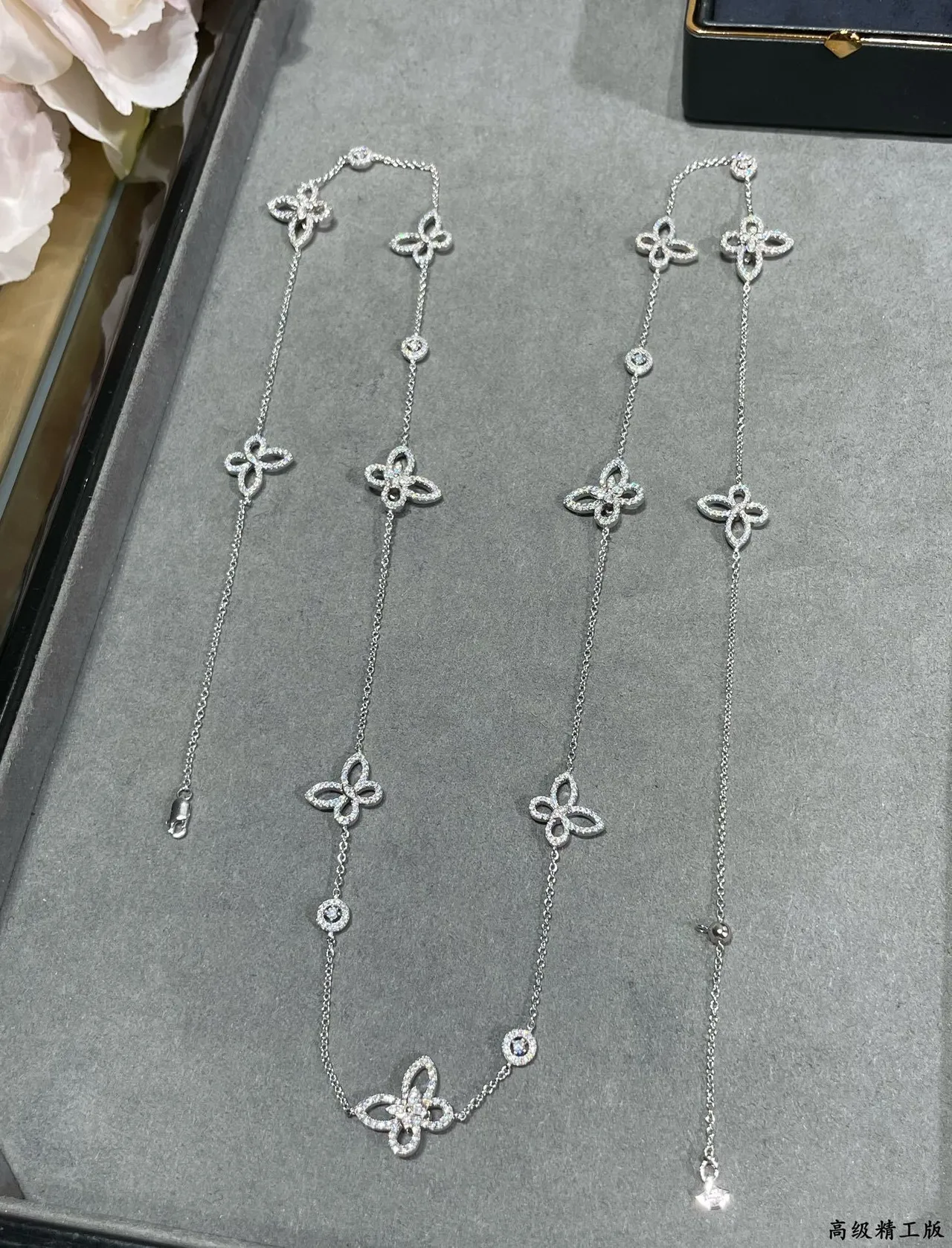 Silver Delicate Chain-Link Openwork Floral Charms Bracelet 6