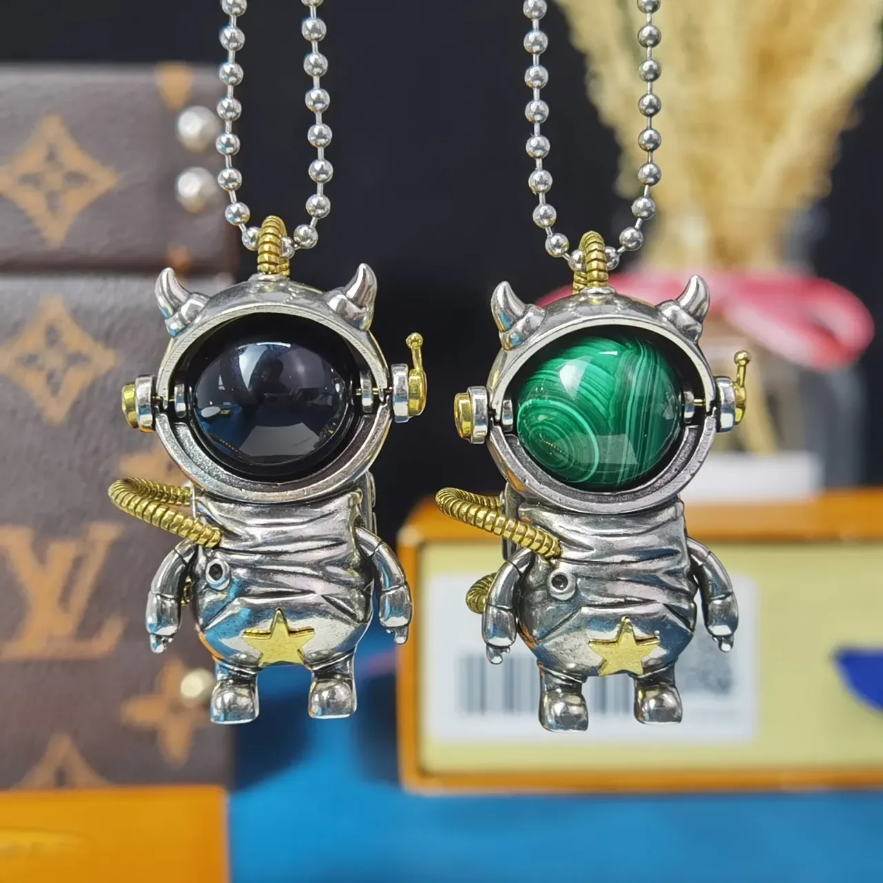 Silver Gold Astronaut-Shaped Pendant Gemstone Visor Necklace 6