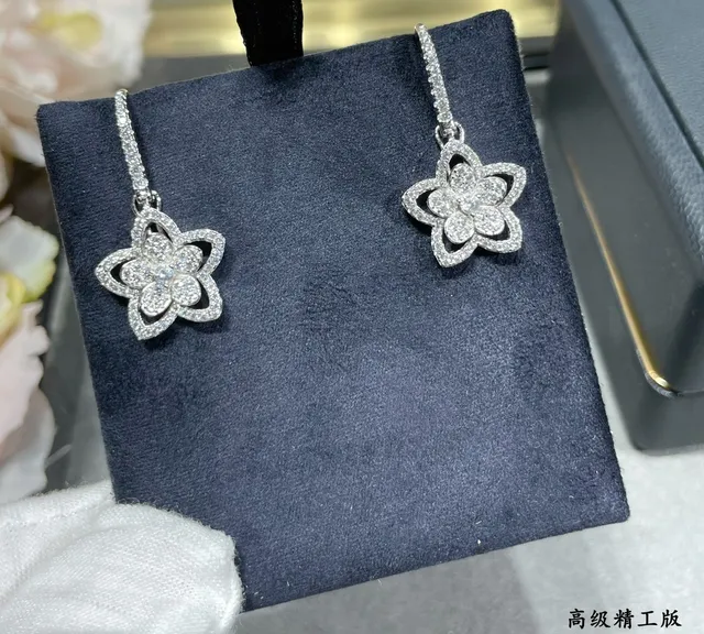 Silver Gold Floral Motif Pavé-Set Stones Earrings 5