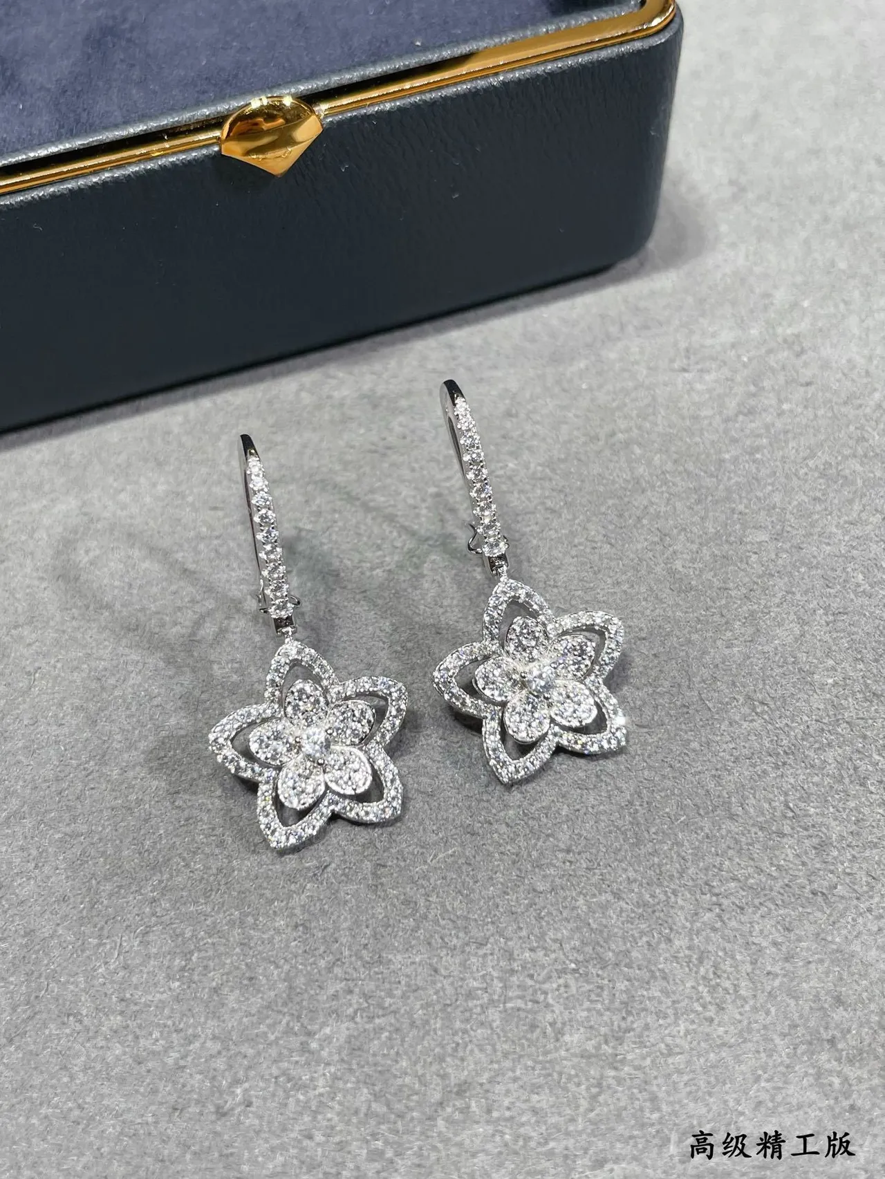 Silver Gold Floral Motif Pavé-Set Stones Earrings 8