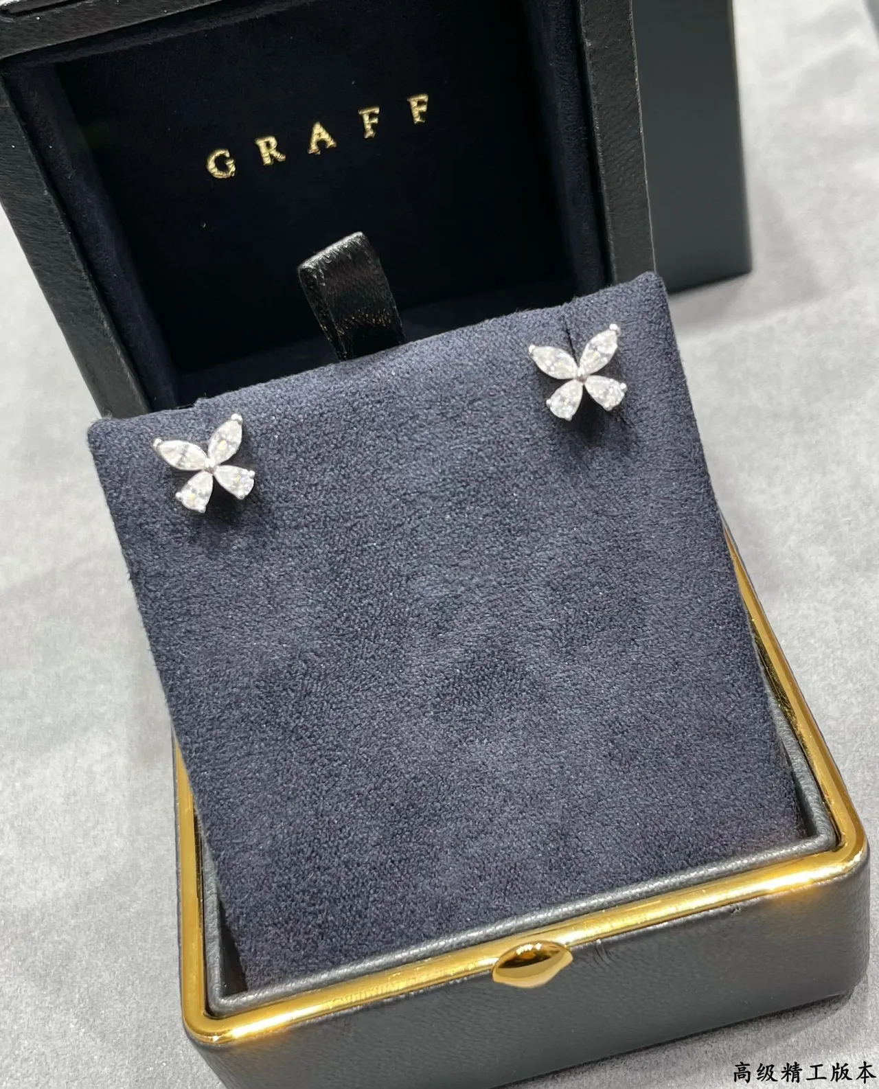Silver Gold Flower-Shaped Petal-Cut Stones Earrings 5