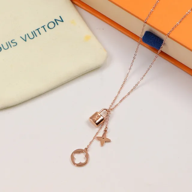 Silver Gold Lock-and-Key Pendant Four-Leaf Clover Charm Necklace 6