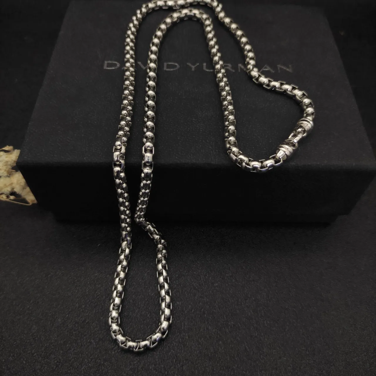 Silver-Tone Box Chain Necklace 2
