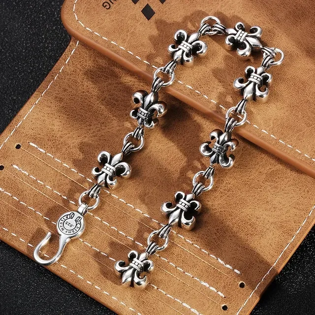 Silver-Tone Fleur-de-Lis Link Bracelet 3