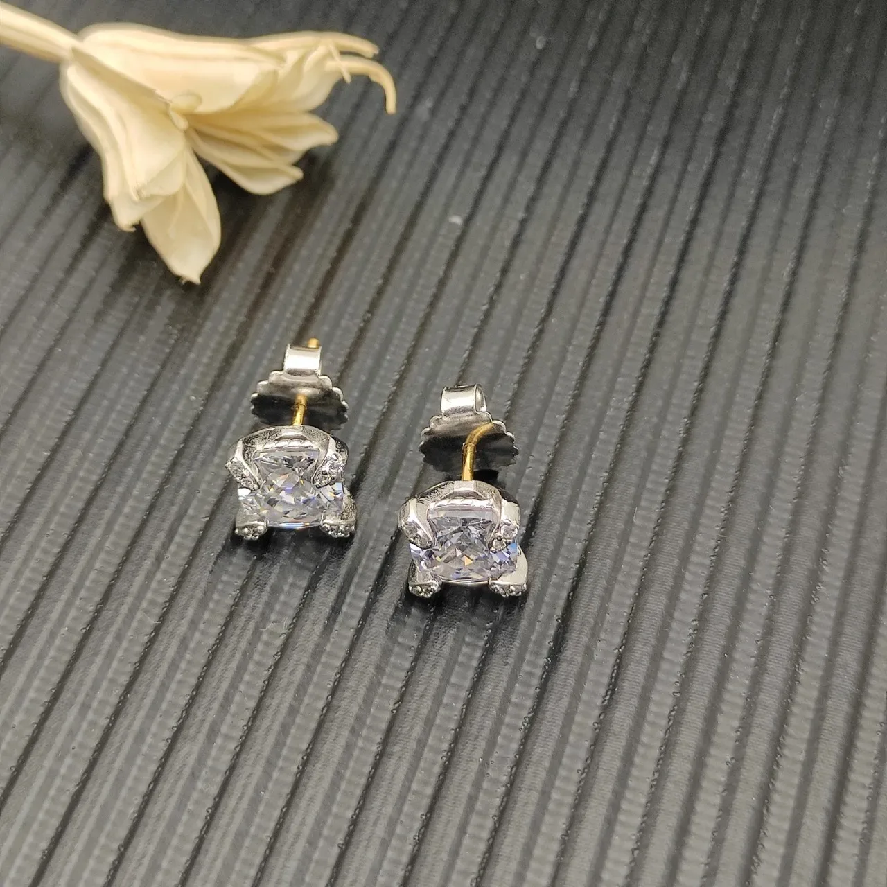 Silver Transparent Square-Cut Central Stone Prong-Set Earrings 2