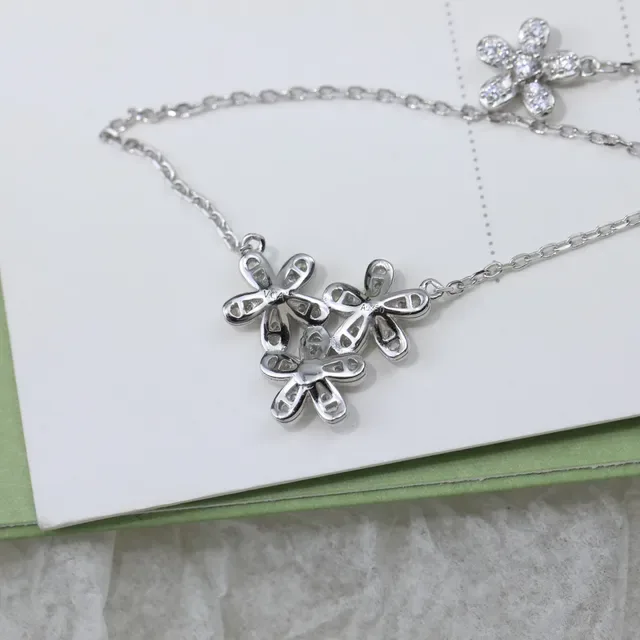 Silver White Floral Motif Pavé Crystal Necklace 3