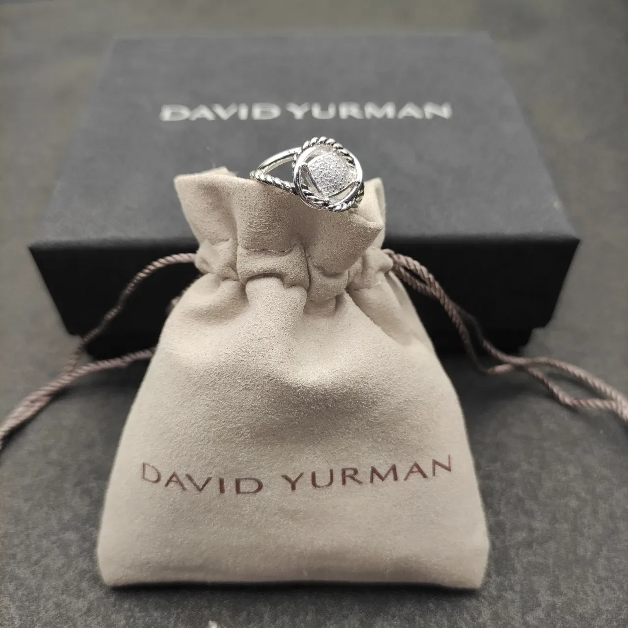 Silver White Pavé-Set Square Face Twisted Rope-Style Band Ring 2