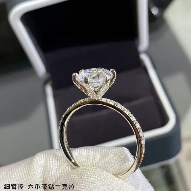 Six-Prong Solitaire Pavé Shoulder Ring 2