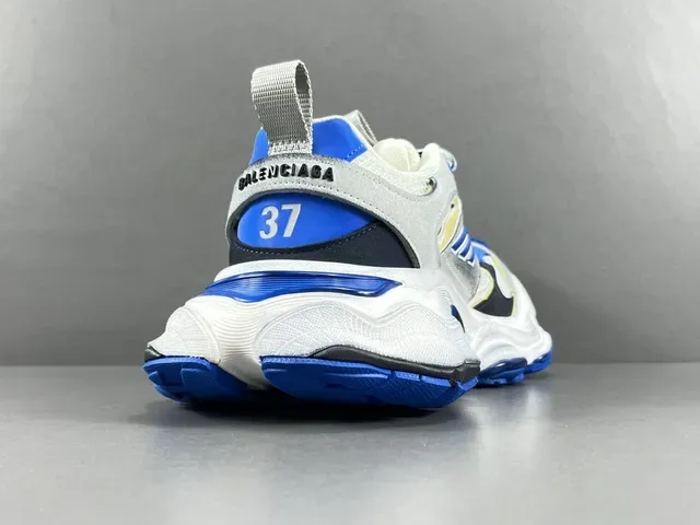 Skechers White Blue Sole Multi-Layered Midsole Chunky Sneakers 15