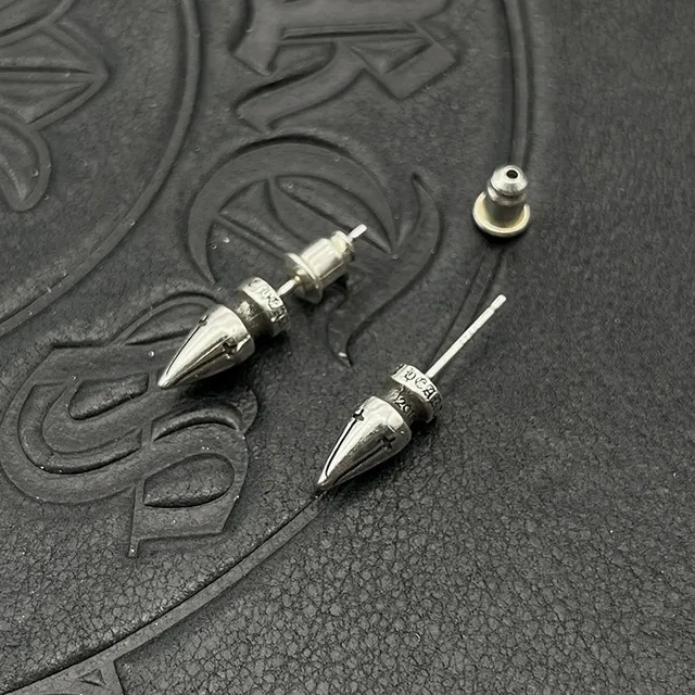 Spike-Shaped Metallic Stud Earrings 6