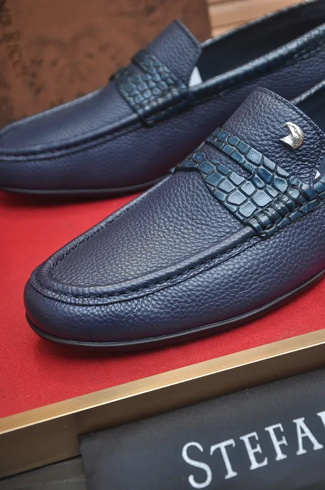 Stefano Ricci Navy Red Pebbled Leather Crocodile-Embossed Strap Loafer 2