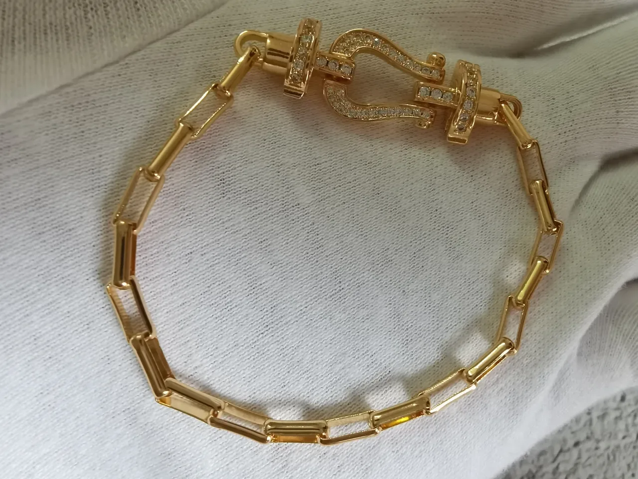 Three-Tone Lyre Clasp Link Chain Bracelets 4