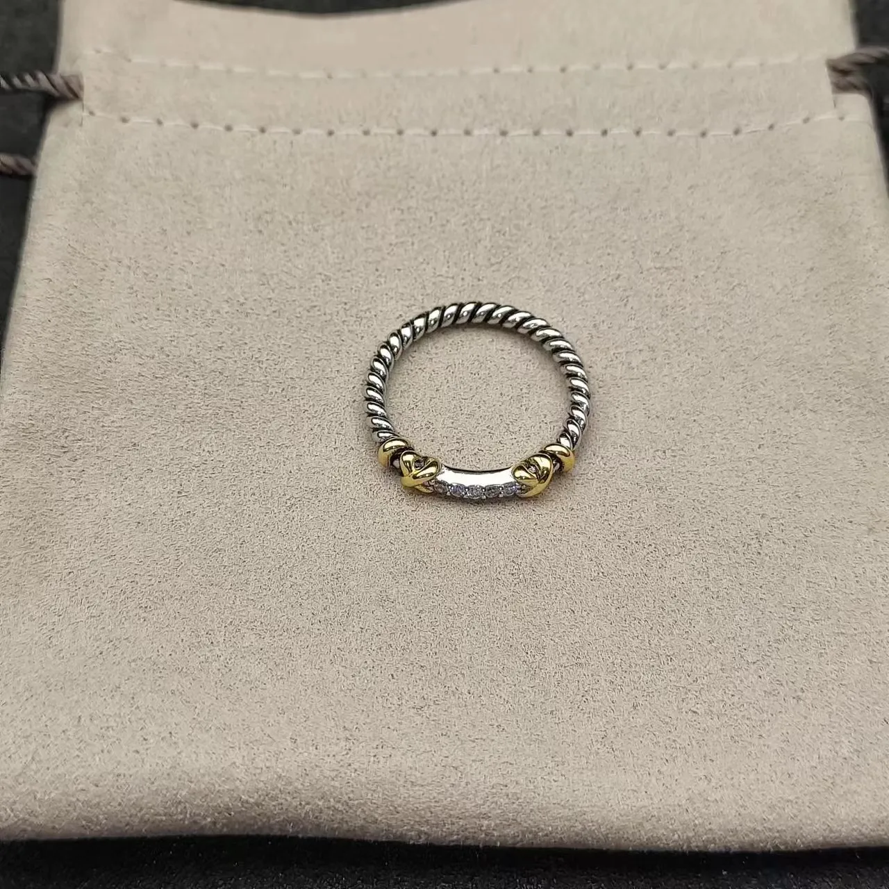 Twisted Rope Band Dual-Tone Pavé Knot Ring 4