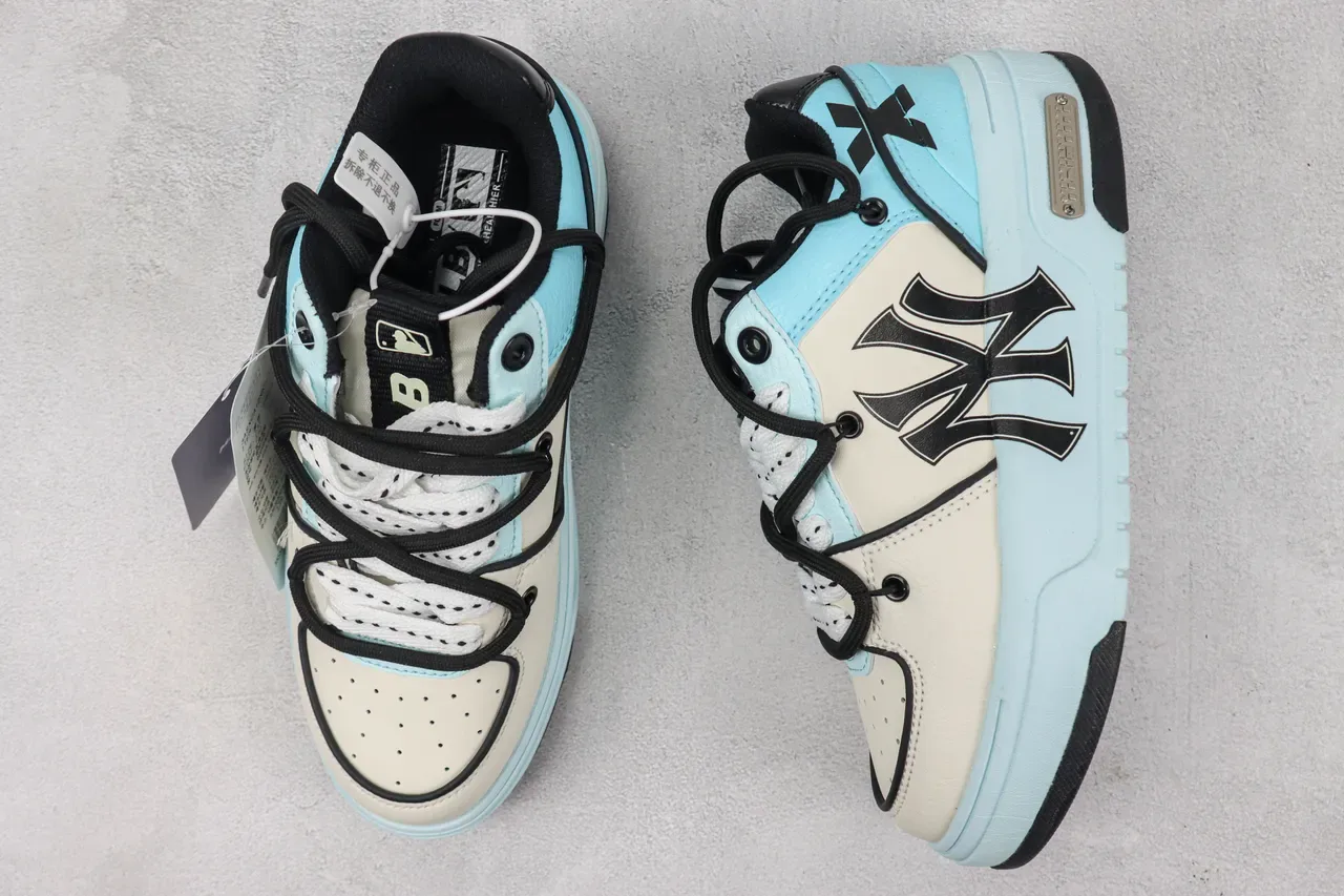 Two-Tone NY Logo Platform Lifestyle Sneakers 3